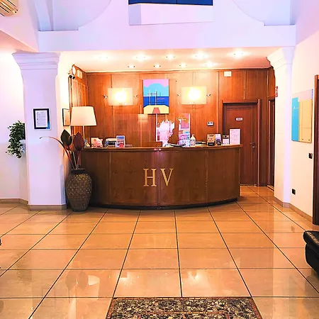 Venezia 3* ラ・スペツィア