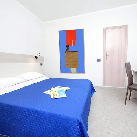 Venezia 3* ラ・スペツィア