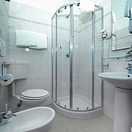 Venezia Hotel 3*