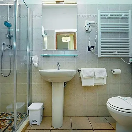 Venezia Hotel 3*